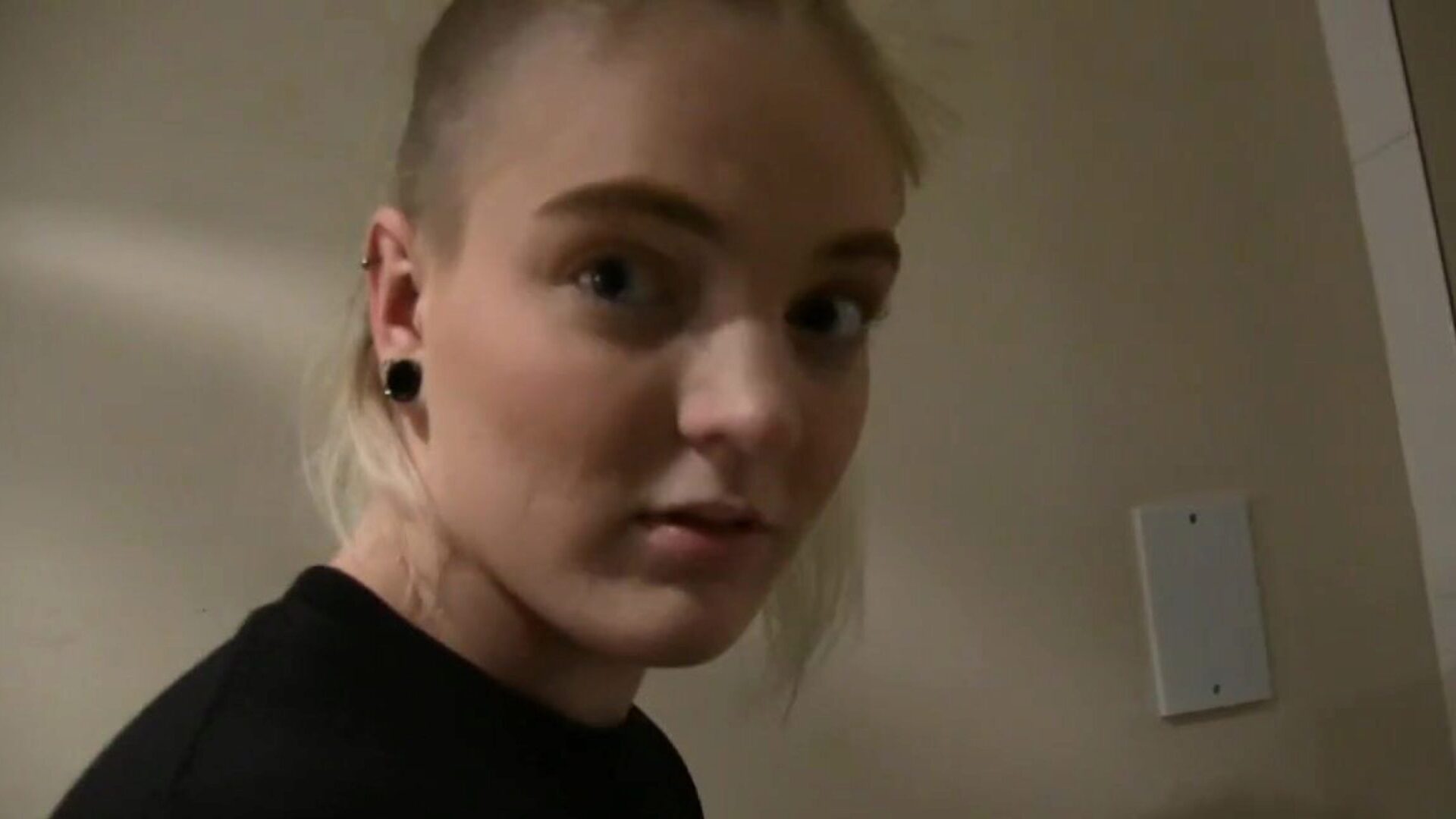 Blonde Teen Carly Rae Loves Sex Swinger Parties