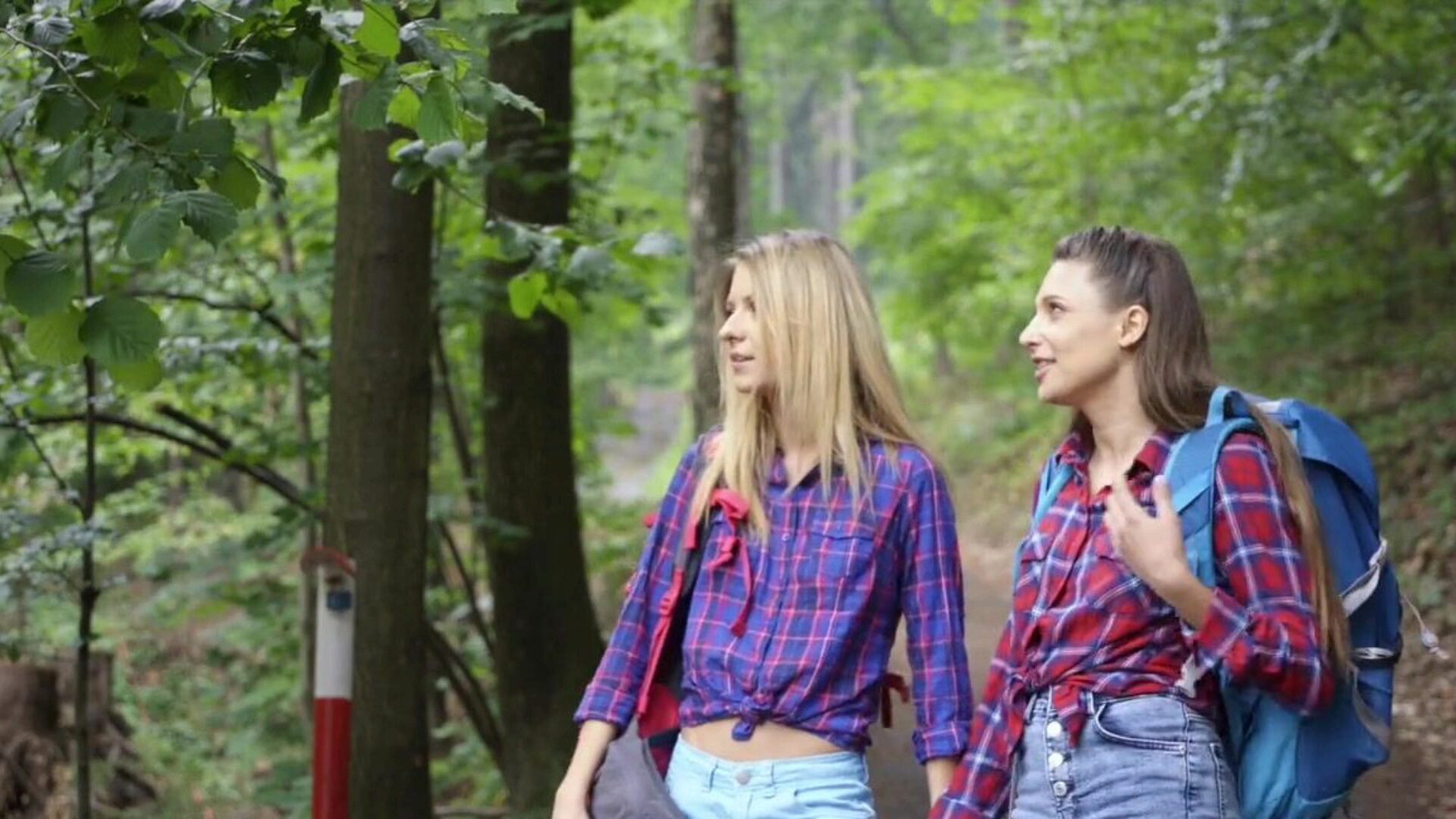 Lesbea Lesbian lovers Rebecca Volpetti and Talia Mint muff tonguing secrets