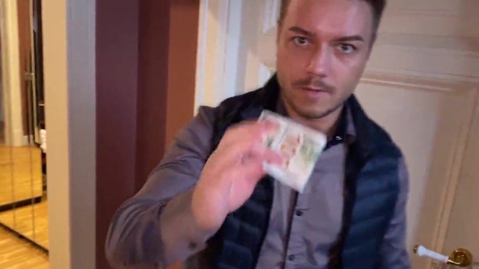 STEPBROTHER SOLD HIS STEPSISTER TO ME FOR 100 $ I WAS SURPRISED BY THE OFFER OF MY GOOD FRIEND TO HAVE FUN WITH HIS SISTER UNTIL SHE WOKE UP. HE SAID THAT HE OFTEN DOES THIS WHEN HE IS TOO LAZY TO JERK OFF. I AGREED BECAUSE 100$ IS NOT A LOT OF MO