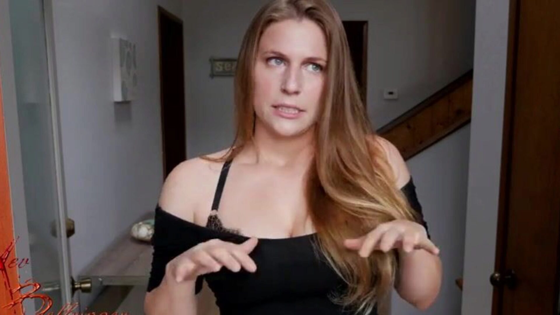 Obsessed With The Hostess's Large A-Hole