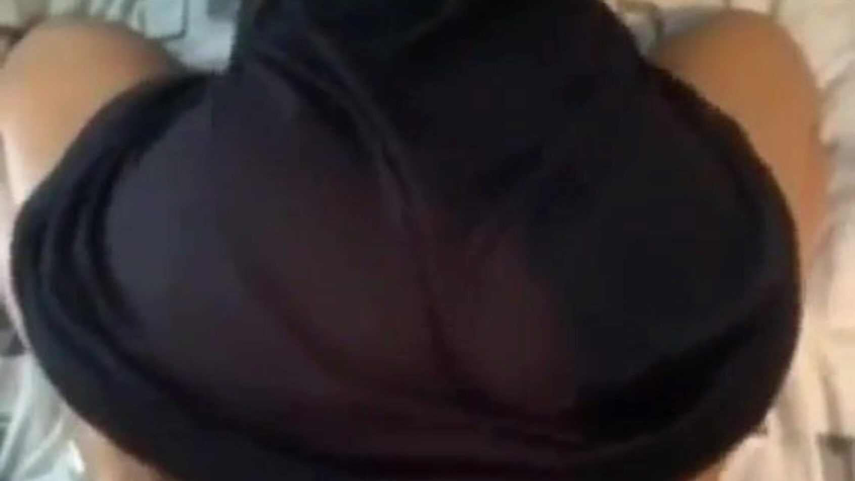 Pumping my Cousin prior to her bday soiree